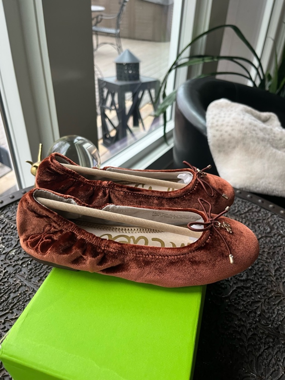 SAM EDELMAN FELICIA KIDS VELVET BALLET FLATS IN COPPER 2 - Picture 8 of 12